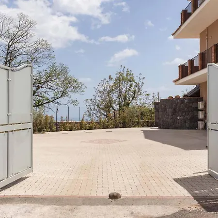 Ginevra Apartamento *